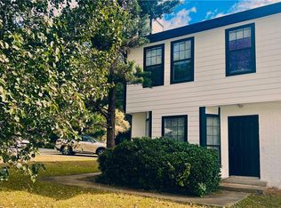 105 Woodberry Ct, Woodstock, GA 30188