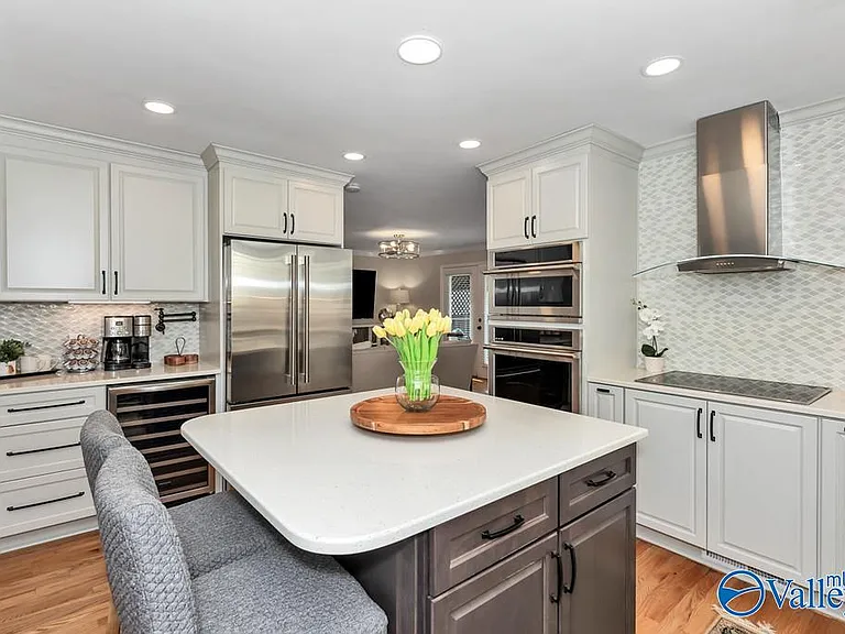 1410 Ward Ave NE — Photo 22