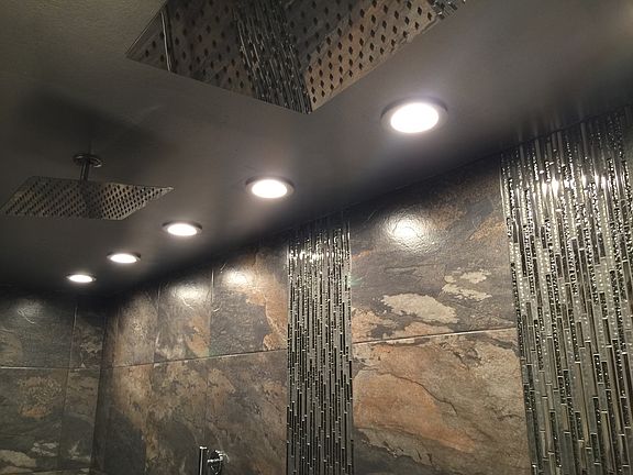 5th image of 2016 Bay Dr APT 707