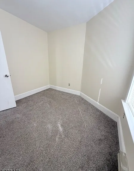 100 Main St #1 — Photo 15