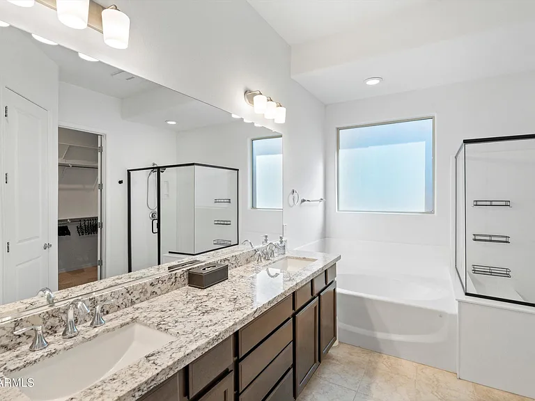 10812 E Tesla Ave — Photo 50