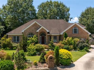 1204 Lingale Ct, Chesapeake, VA 23322