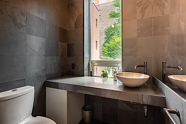 Rented by Rove Travel LLC