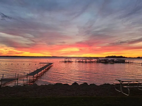 9201 Breezy Point Dr #118, Pequot Lakes, MN 56472