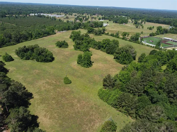 1 County Road 295, Garrison, TX 75946