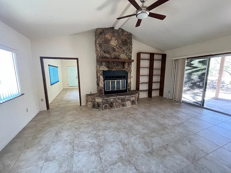 1711 N Placita Tuberia — Photo 11