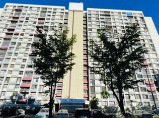 74 Calle Santa Cruz Condominium Riverside #P-1, Bayamon, PR 00961