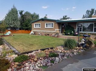116 3rd St, Mountain View, WY 82939