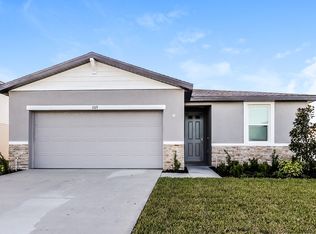 1169 Oak Valley Dr, Auburndale, FL 33823