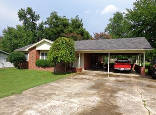 106 Lankford Rd, Paris, TN 38242