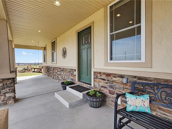 4th image of 29990 South Rd #2725