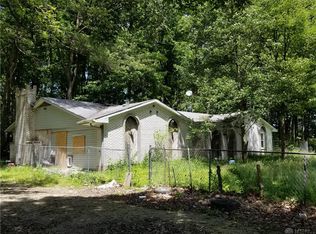 2121 Price Rd, Lewisburg, OH 45338