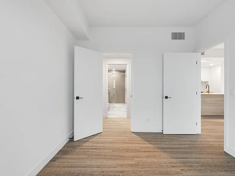 1250 Cummings Ave — Photo 50