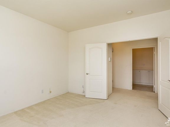 4th image of 2106 Savanna Way