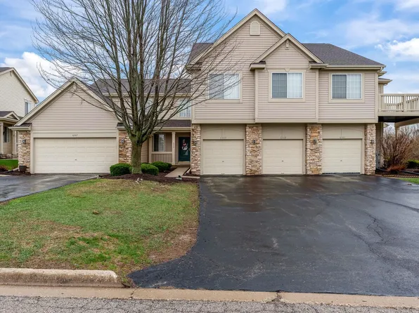 6307 Commonwealth Dr, Loves Park, IL 61111