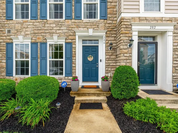 286 Silver Maple Dr, Blacklick, OH 43004