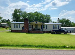 310 Kirby Rd, Raven, VA 24639