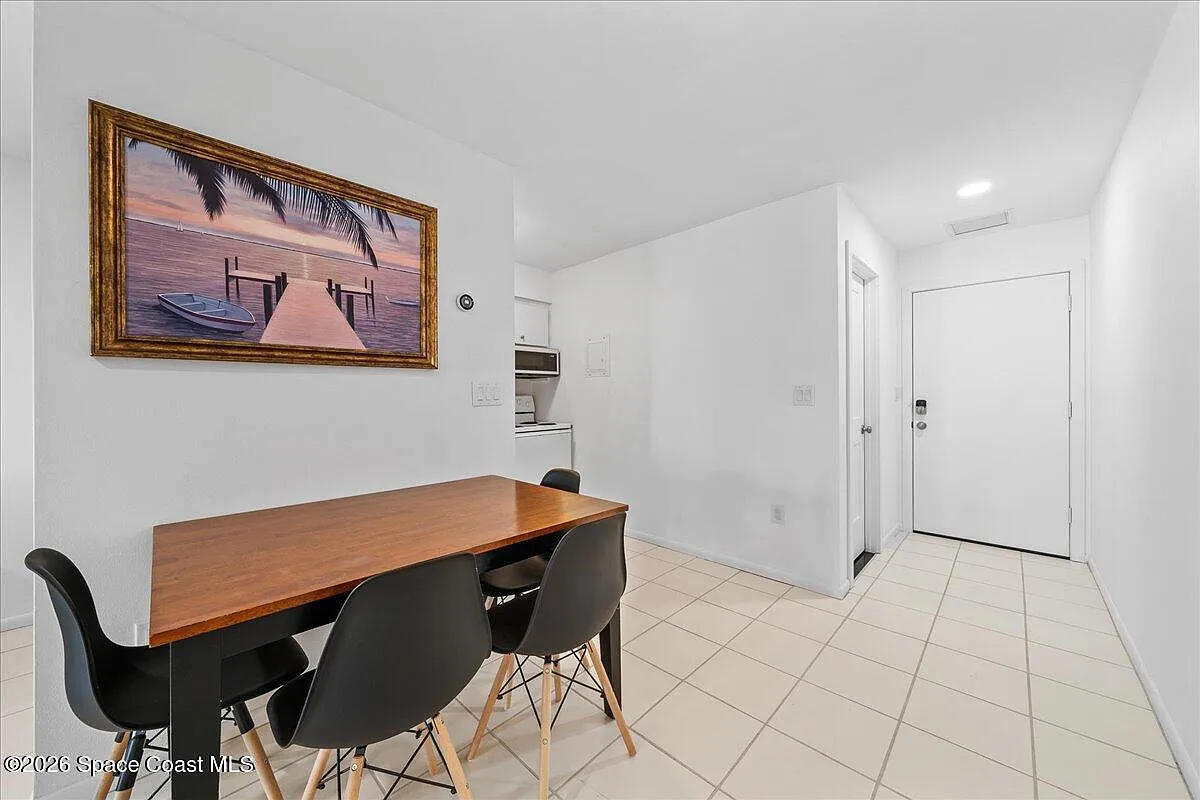 419 Ocean Ave — Photo 4