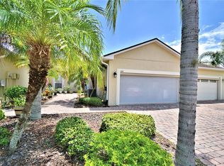 1212 Vienna Square Dr, Winter Haven, FL 33884