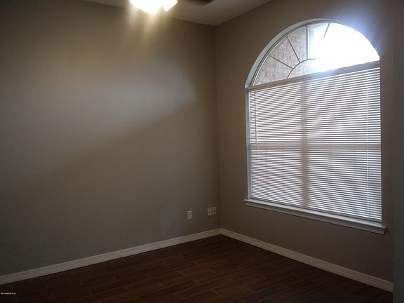 2nd image of 1920 Firefly Dr