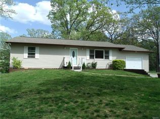 1520 Old Springfield Rd, Bourbon, MO 65441