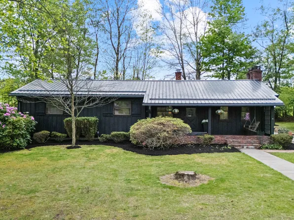 49 Indiana St, Grassflat, PA 16839