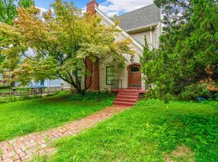 4320 Rockhill Rd #1/2, Kansas City, MO 64110