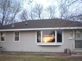 5685 Quincy St NE, Fridley, MN 55432