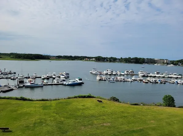 200 Cove Way Unit 607, Quincy, MA 02169