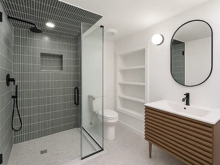 2227 N Nordica Ave — Photo 8