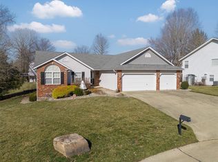 111 Oak Ridge Estates Dr, Glen Carbon, IL