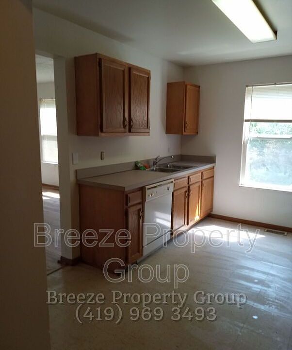 1st image of 2995 Megan Cir