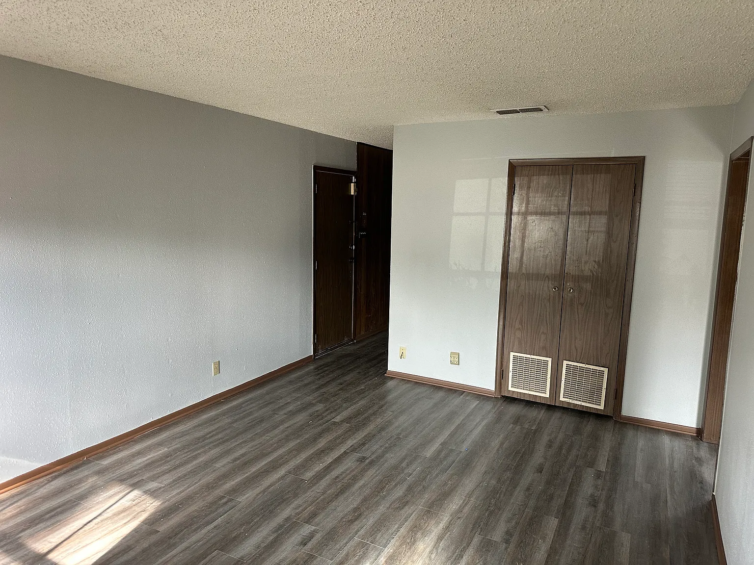4 bed, 2.5 bath, 1457 sqft, $1,595 — Photo 4