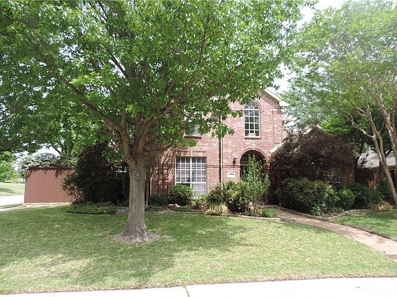 2nd image of 3329 Kimble Dr