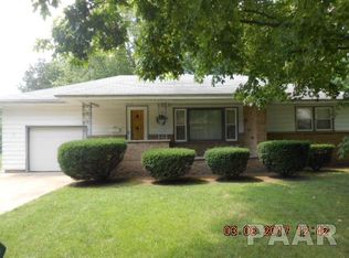 411 N Fulton St, Lacon, IL 61540