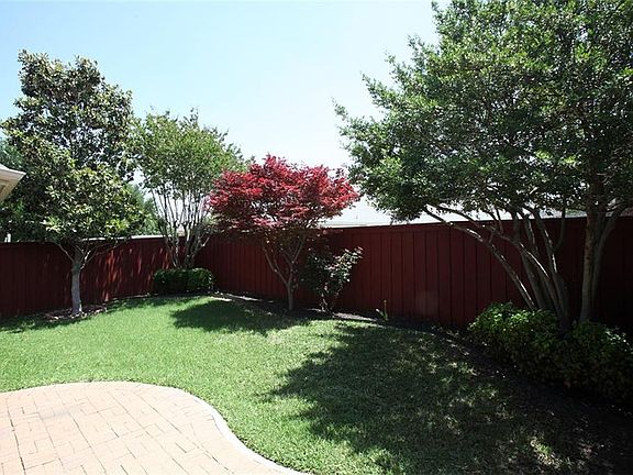 4th image of 3003 Palmdale Dr