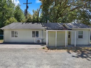8278 Rogue River Hwy, Grants Pass, OR 97527