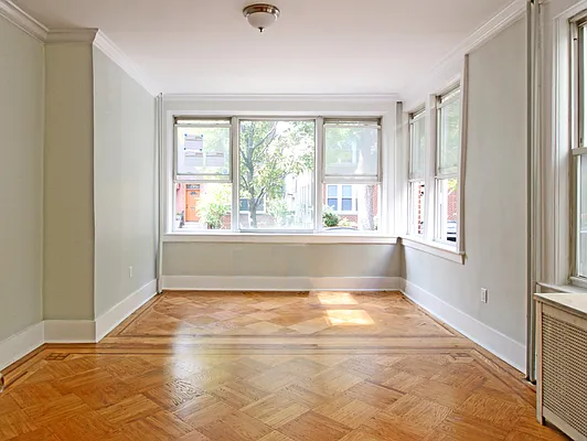 Rented by Daniel Gale Sotheby's International Realty | media 2