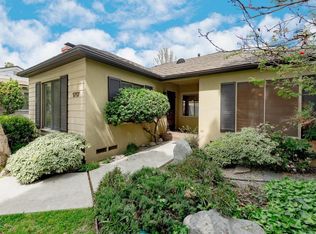 1717 Riverside Dr, Glendale, CA 91201