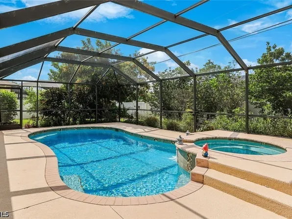 1820 SW 51st St, Cape Coral, FL 33914