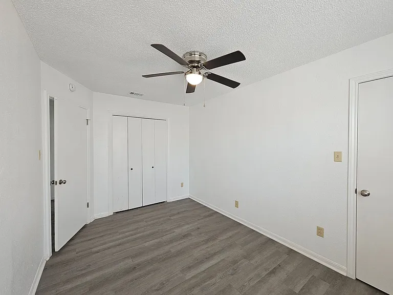 1815 Cedarhill Dr #A-D — Photo 18