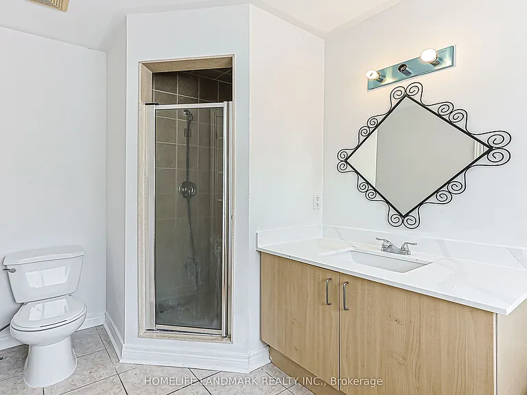 38 Romance Dr — Photo 24
