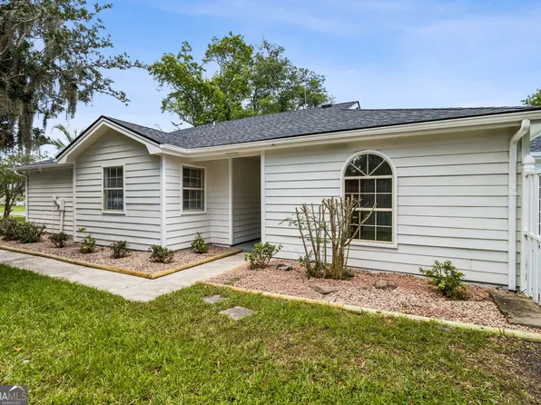 207 Cypress Dr, Kingsland, GA 31548
