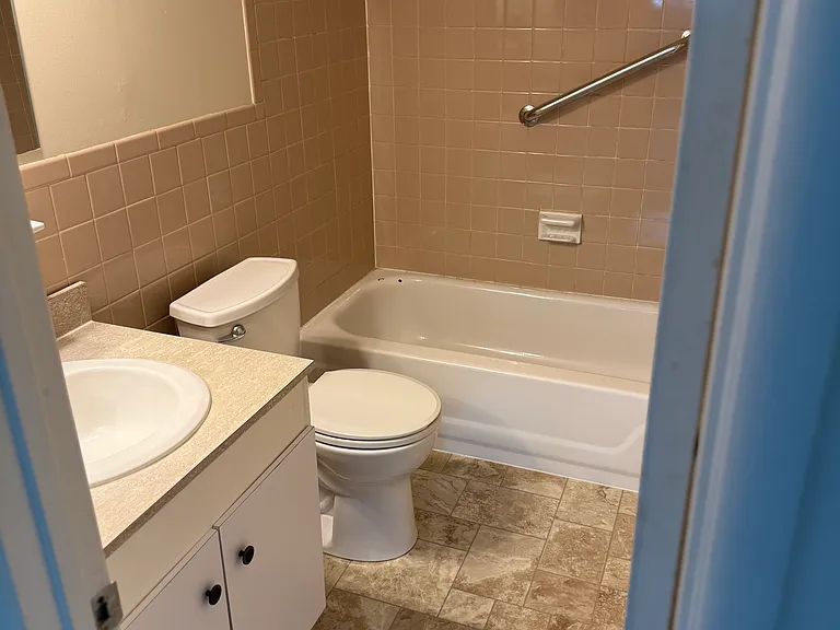 225 Francis L Cadden Pkwy — Photo 10