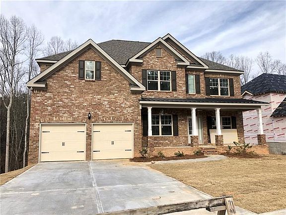 2nd image of 2818 Village Ct NE