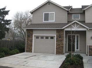 1201 Yorktown Ln, Medford, OR 97501
