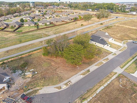 3rd image of 9532 Ash Pl