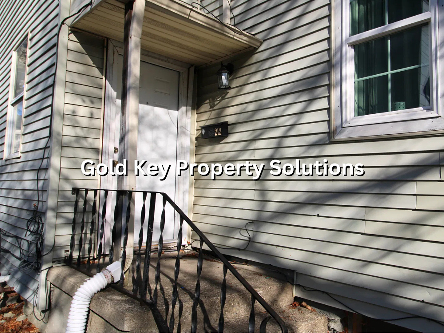 204-212 W 9th Street — Photo 2
