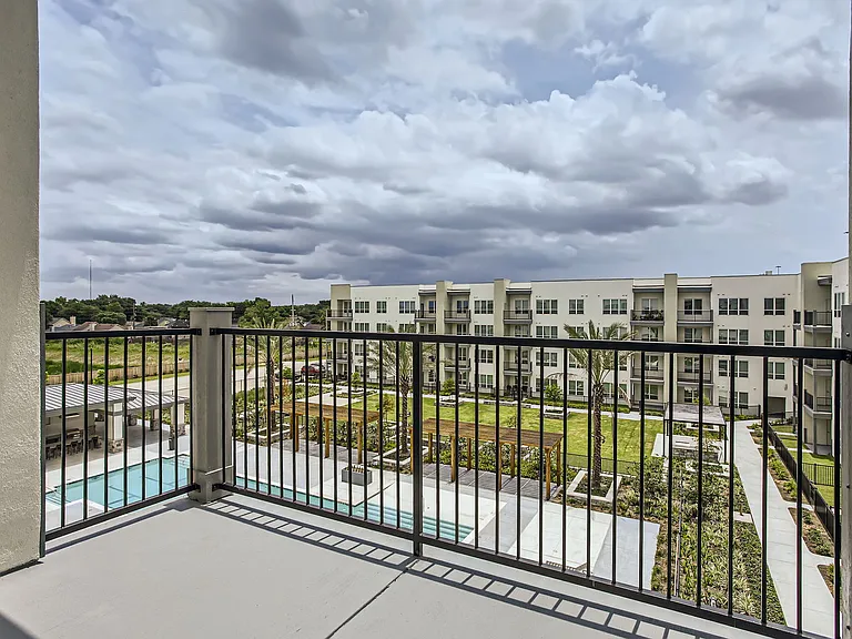The Metropolitan 55+ — Photo 12
