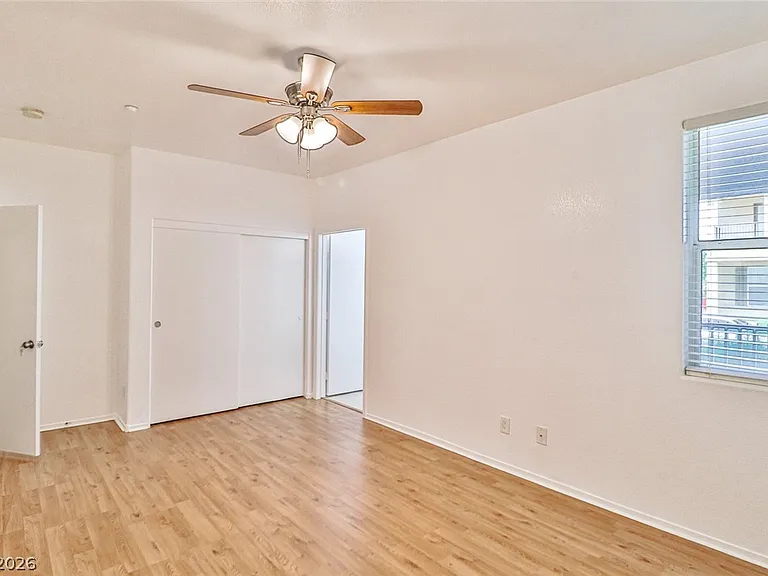 4437 Dover Straight St #105 — Photo 32